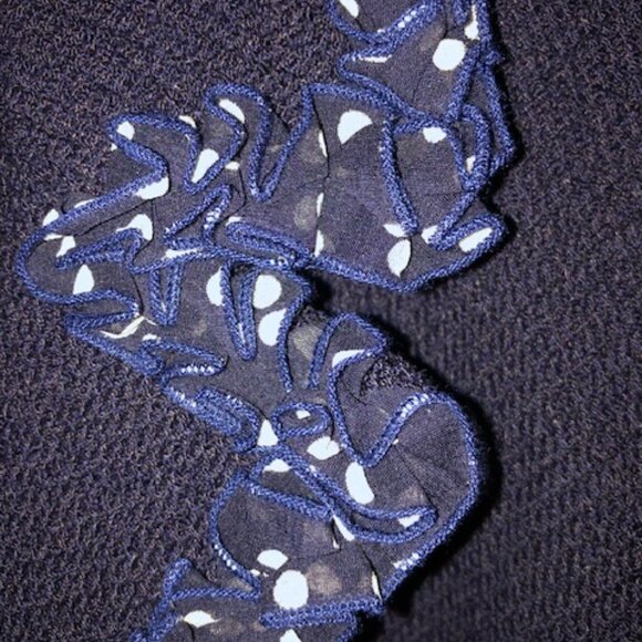 GORGEOUS St. John Navy Jacket; Ruffle; Size 10; Pre-Owned; Excellent Condition - Picture 6 of 15